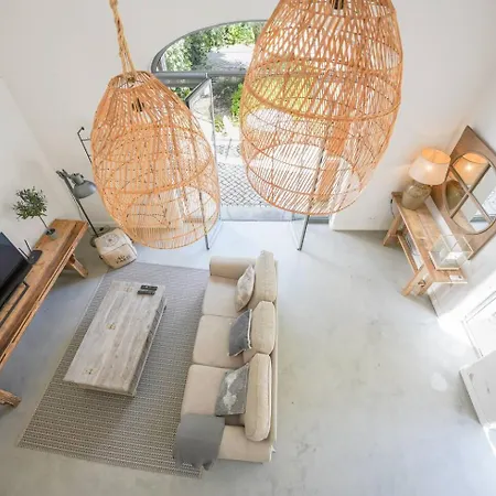 Charming Design House In With Garden - 6 * Montijo